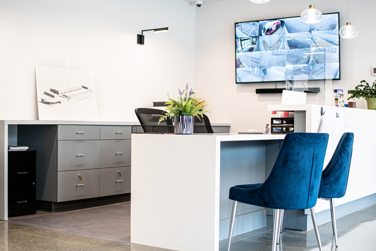 FreeUp Storage Black Diamond - Office Interior